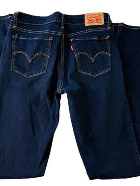 LEVI's LEVI STRAUSS Dark Blue Jeans Size Women's 28,  715 Bootcut 32" Inseam